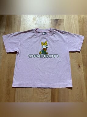 Disney Vintage TLC Daisy Duck Oregon Sparkly Graphic Tee in Light Pink
